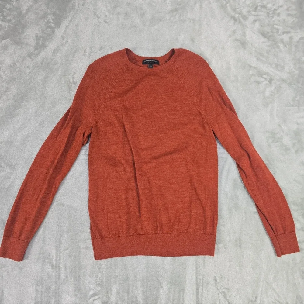 Banana Republic Mens 100% Merino Wool Pullover Knit Crewneck Sweater L Orange